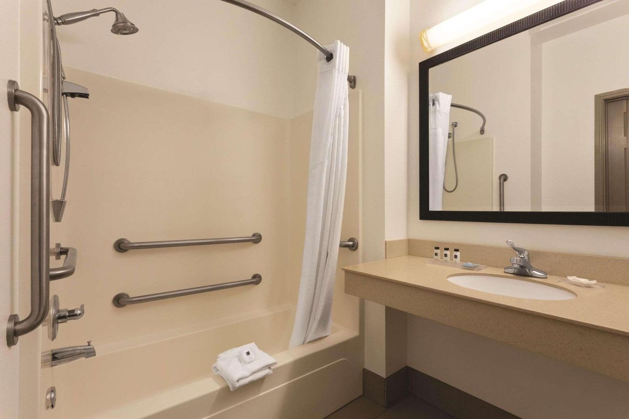 Country Inn & Suites By Radisson, Bryant Little Rock , Ar Zewnętrze zdjęcie